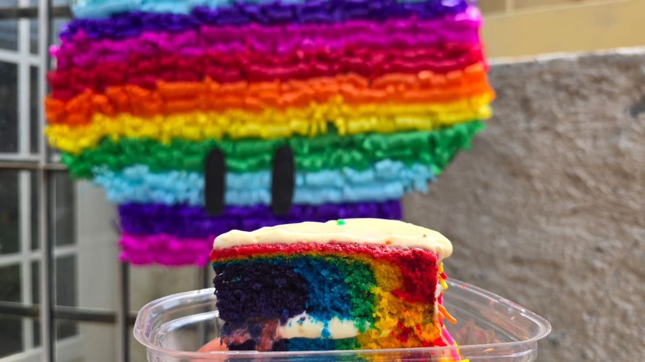 Rainbow cake